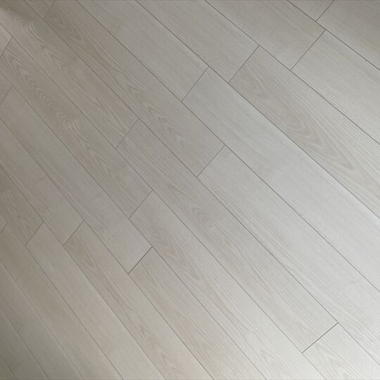 直貼りフローリング